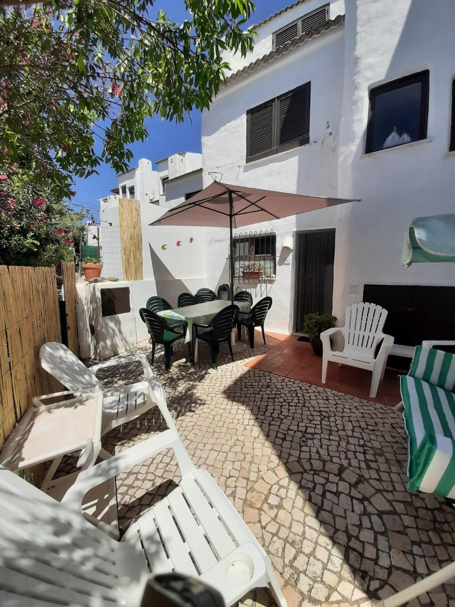 Brito Casa de Férias